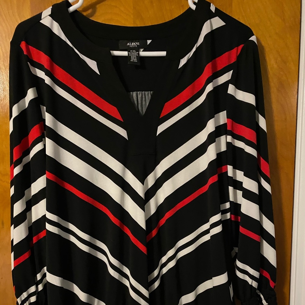 Alfani red black and white shirt